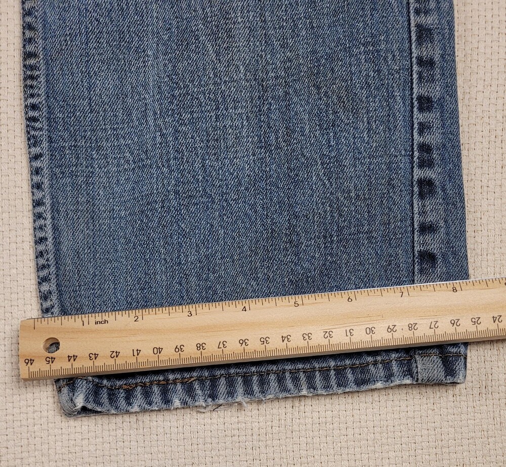 Levis 514 Jeans Mens 32x30 Blue Slim Straight Leg Medium Wash Distressed Denim - Picture 13 of 16